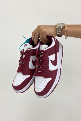 Nike Dunk Bordo