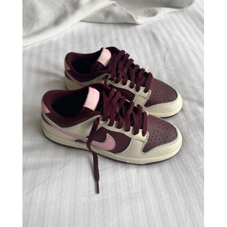 Dunk Low Valentine's