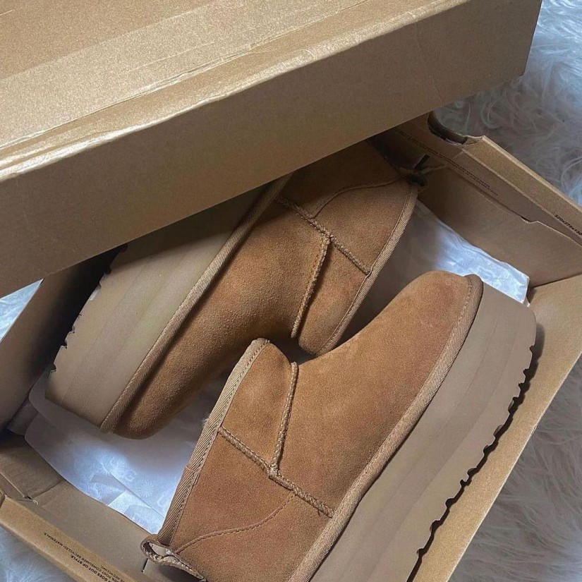 UGG Platform Taba