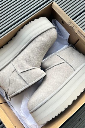 UGG Platform Bej